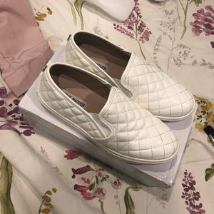 Steve Madden White slip ons